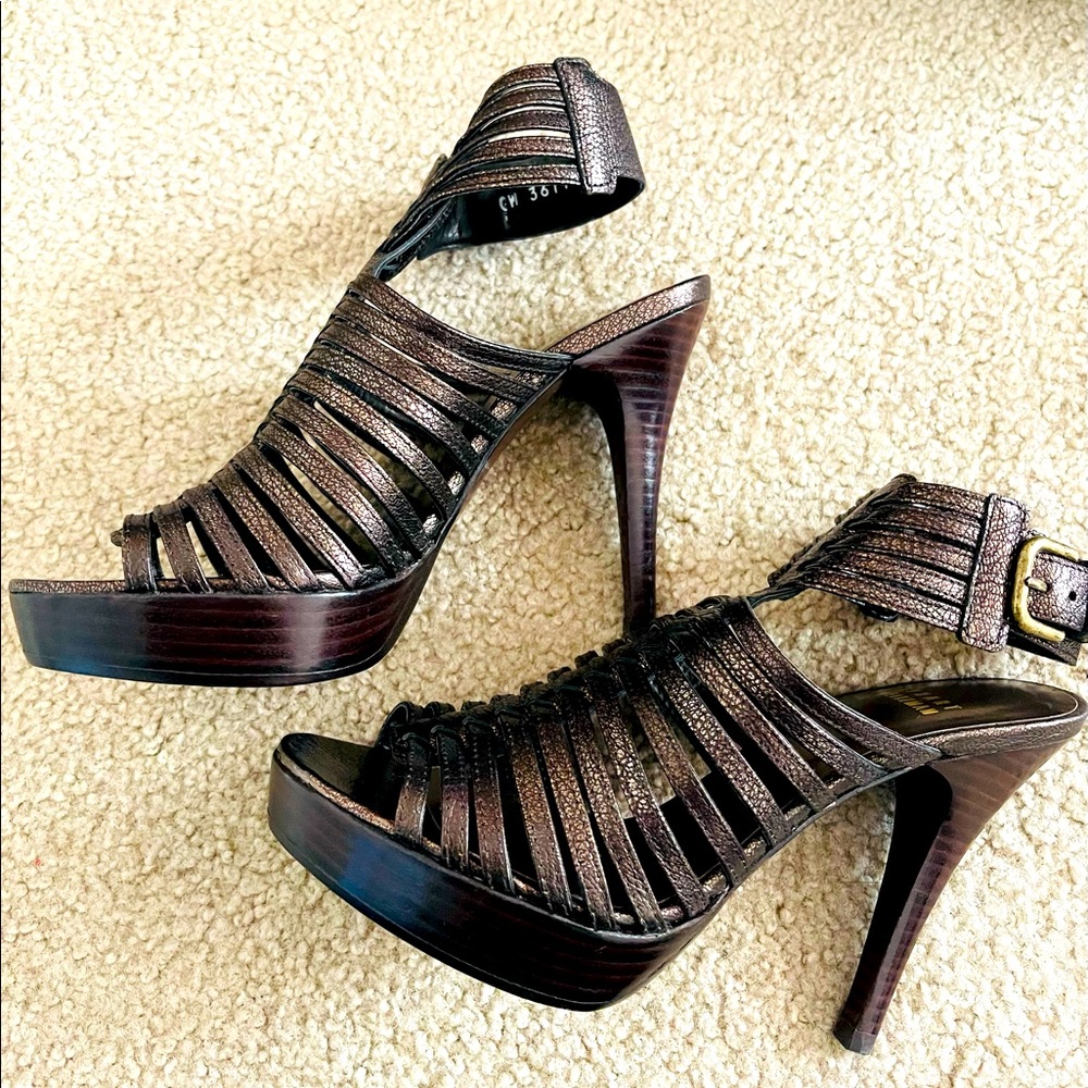 Stuart Weitzman Chic Shoes size: 5.5